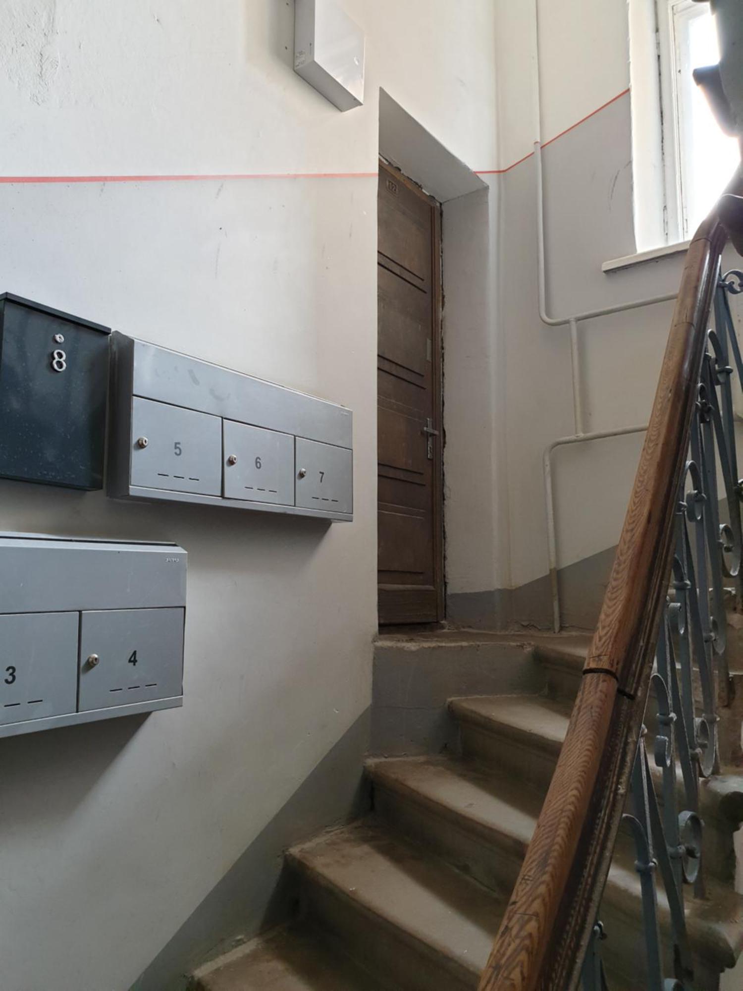 Low Ceiling Apartment ريغا المظهر الخارجي الصورة